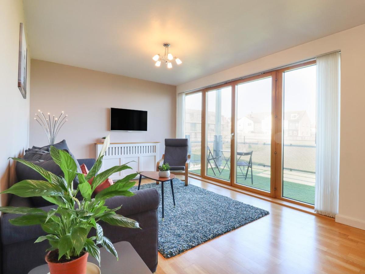 Flat 19 By The Beach Harwich Eksteriør billede